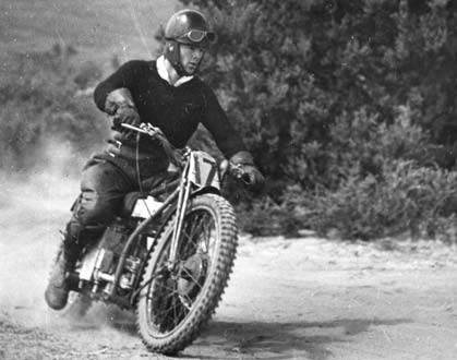 Alex Kynoch veteran Douglas motorcycle dirt track racing